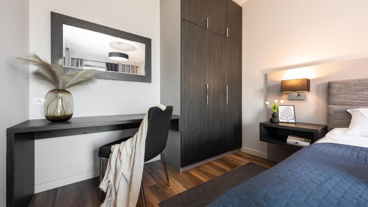 Flatbook - City Center Apartments Brabank With Parking Gdańsk Exterior foto
